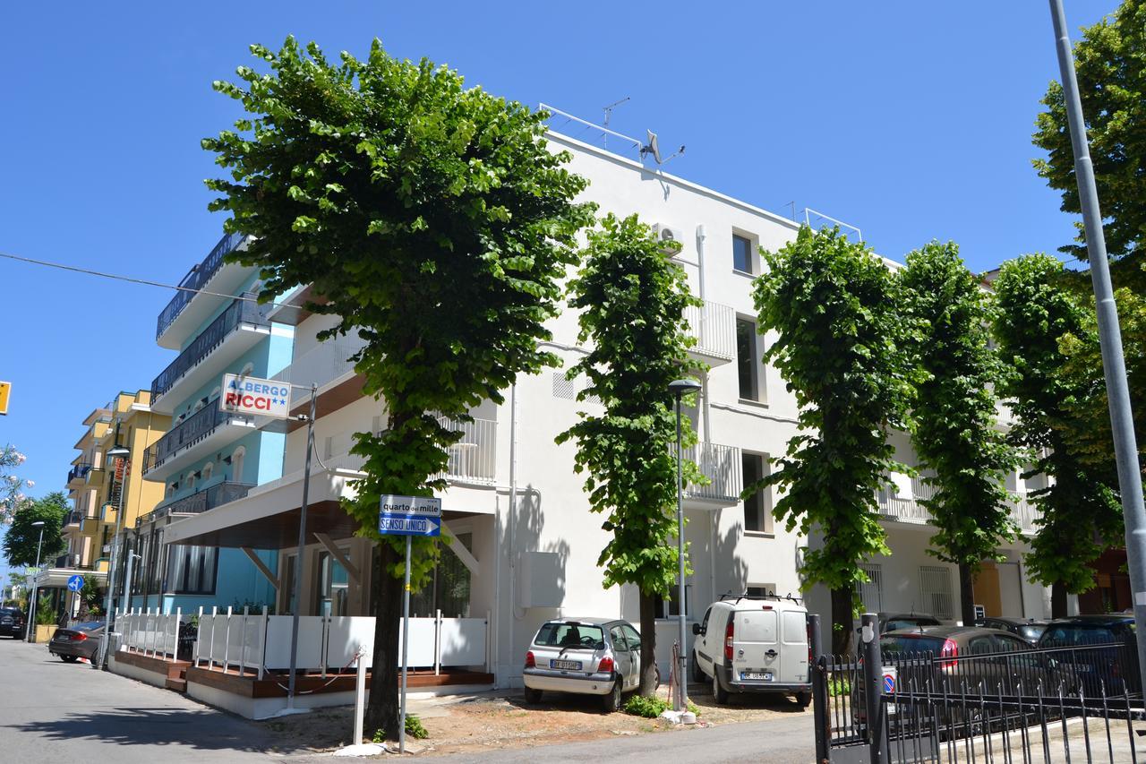 רימיני Hotel Ricci מראה חיצוני תמונה